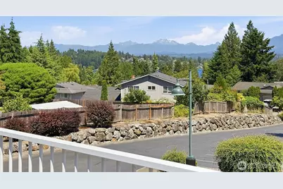 800 96th Avenue NE #J202, Lake Stevens, WA 98258 - Photo 4
