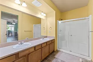 10015 186th Pl E, Puyallup, WA 98375 - Photo 20
