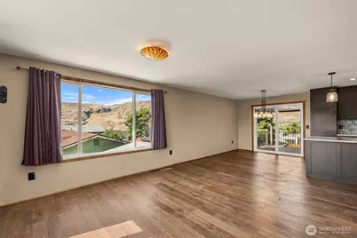416 S Jarvis Avenue, East Wenatchee, WA 98802 - Photo 8