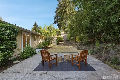 936 165th Avenue SE, Bellevue, WA 98008 - Photo 30
