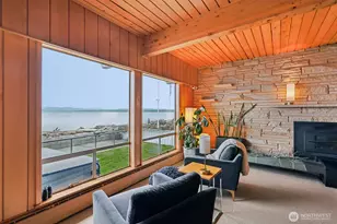 1267 Beach Dr, Camano Island, WA 98282 - Photo 12
