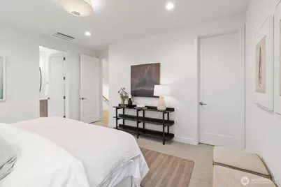 4049 44th Avenue SW, Seattle, WA 98116 - Photo 20