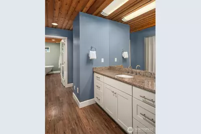 10127 Manley Road NW, Seabeck, WA 98380 - Photo 22