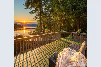 10127 Manley Road NW, Seabeck, WA 98380 - Photo 4