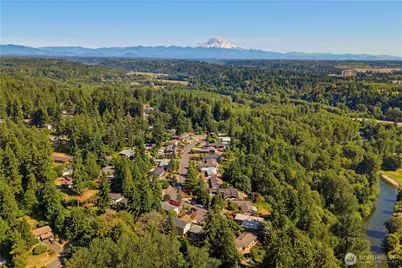 10610 SE 325th Place, Auburn, WA 98092 - Photo 2