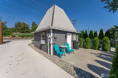 703 Boetzkes Avenue, Manson, WA 98831 - Photo 28
