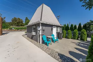 703 Boetzkes Ave, Manson, WA 98831 - Photo 28