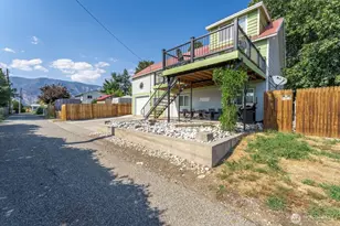 703 Boetzkes Ave, Manson, WA 98831 - Photo 2