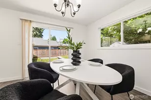 12042 14th Avenue Northeast, Seattle, WA 98125 - Photo 14