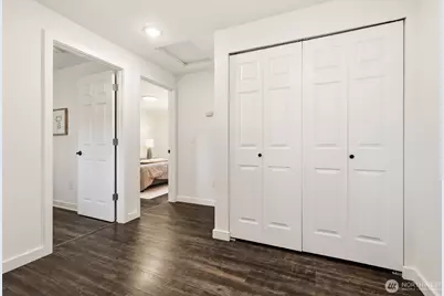 12042 14th Avenue NE, Seattle, WA 98125 - Photo 16