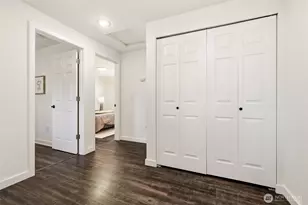 12042 14th Avenue Northeast, Seattle, WA 98125 - Photo 16