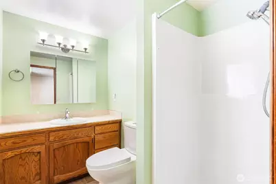 118 N 38th Place, Mount Vernon, WA 98273 - Photo 16