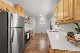 504 Methow St, Wenatchee, WA 98801 - Photo 2