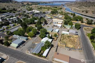 214 A St, Grand Coulee, WA 99133 - Photo 32