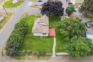 114 Logan St, Davenport, WA 99122 - Photo 8