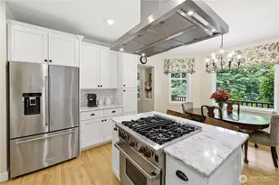 8724 NE Laughing Salmon Ln, Bainbridge Island, WA 98110 - Photo 16