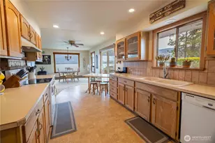 66 Boundary Point Rd, Oroville, WA 98844 - Photo 18