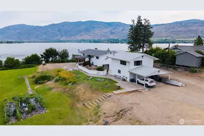 66 Boundary Point Road, Oroville, WA 98844 - Photo 2