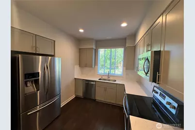 14913 48th Avenue W #C3, Edmonds, WA 98026 - Photo 4
