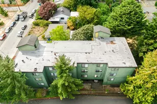 712 N 143rd St, Seattle, WA 98133 - Photo 8