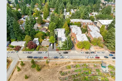 712 N 143rd Street, Seattle, WA 98133 - Photo 10
