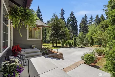7524 Maltby Road, Woodinville, WA 98072 - Photo 4