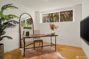 2723 Yale Terrace Ave E, Seattle, WA 98102 - Photo 30