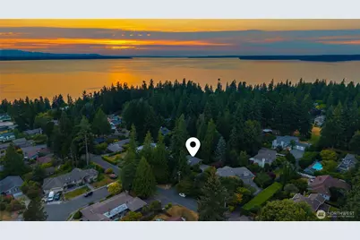 8957 188th Street SW, Edmonds, WA 98026 - Photo 2
