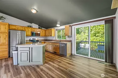 19643 Evergreen Lane, Sedro Woolley, WA 98284 - Photo 12