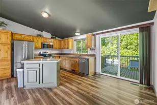 19643 Evergreen Ln, Sedro Woolley, WA 98284 - Photo 12