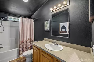 19643 Evergreen Ln, Sedro Woolley, WA 98284 - Photo 20