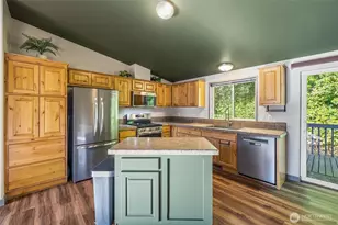 19643 Evergreen Ln, Sedro Woolley, WA 98284 - Photo 10