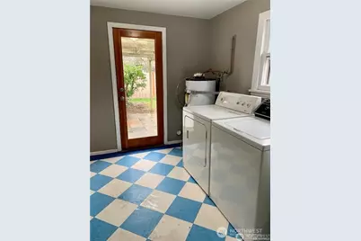 5230 S Dawson Street, Seattle, WA 98118 - Photo 10