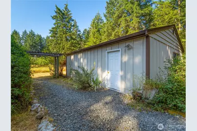 8726 210th E, Graham, WA 98338 - Photo 30