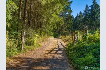 8726 210th E, Graham, WA 98338 - Photo 32