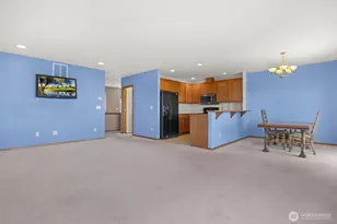 5210 S 3rd Ave, Everett, WA 98201 - Photo 4