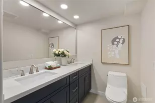 10527 SE 27th St, Beaux Arts Village, WA 98004 - Photo 24