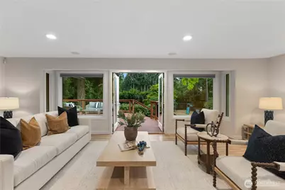 10527 SE 27th Street, Beaux Arts Village, WA 98004 - Photo 6