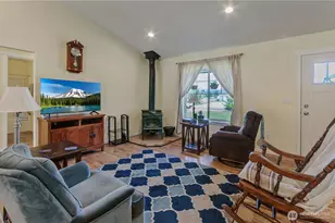 28 Shorthorn Ln, Oakville, WA 98568 - Photo 12