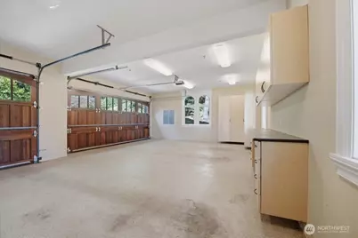 1465 Evergreen Point Road, Medina, WA 98039 - Photo 36