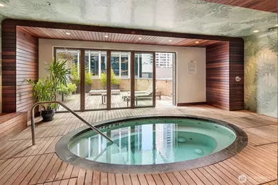 10700 NE 4th Street #1706, Bellevue, WA 98004 - Photo 26
