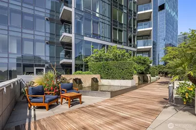 10700 NE 4th Street #1706, Bellevue, WA 98004 - Photo 22