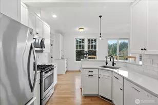 1159 Secret Pl, Greenbank, WA 98253 - Photo 6