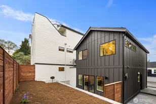 9024 Corliss Ave N, Seattle, WA 98103 - Photo 28