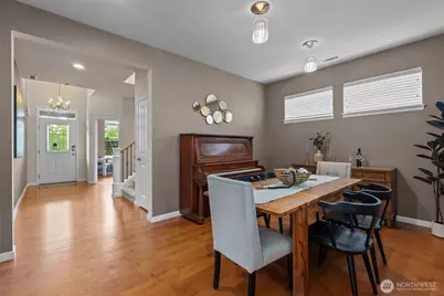 14225 3rd Avenue W, Everett, WA 98208 - Photo 10