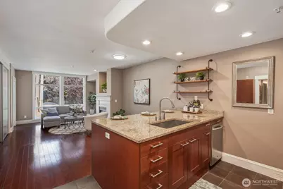 3221 SW Avalon Way #201, Seattle, WA 98126 - Photo 2