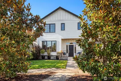 738 N 73rd Street, Seattle, WA 98103 - Photo 2