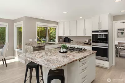 12469 NE 164th Street, Woodinville, WA 98072 - Photo 10