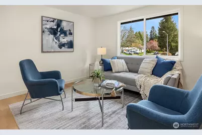 14205 77th Avenue NE, Kirkland, WA 98034 - Photo 2