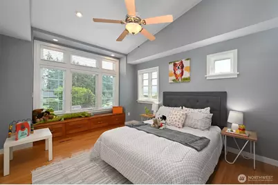 17236 NE 6th Place, Bellevue, WA 98008 - Photo 20